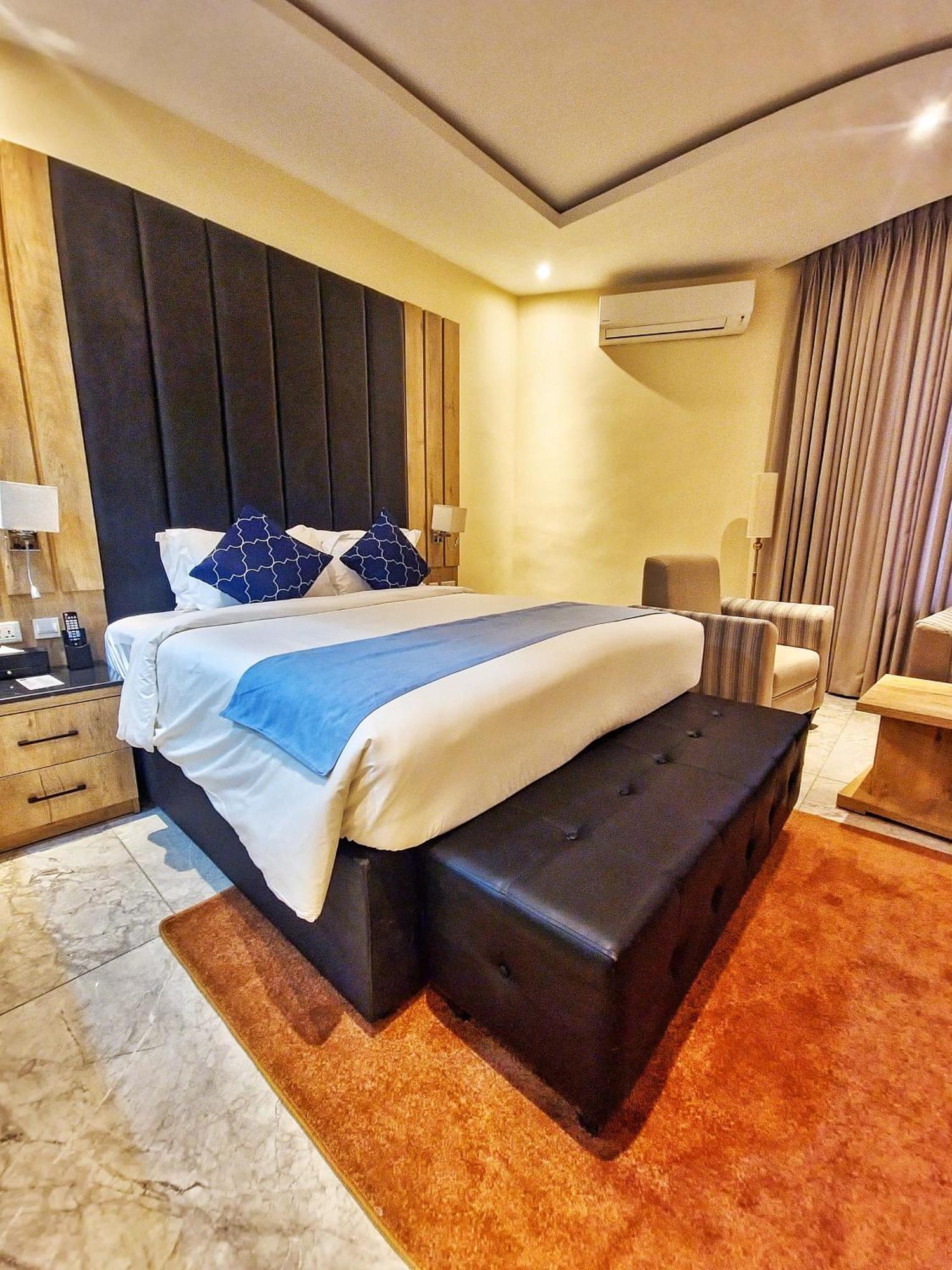 Vintano Hotel Lekki Eksteriør billede
